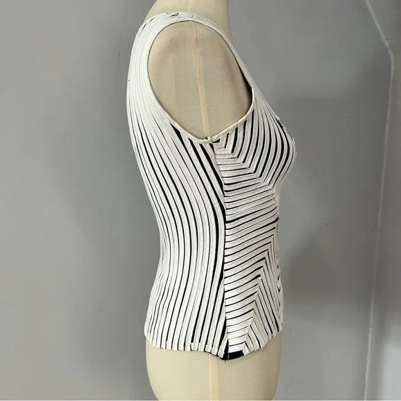 Vintage white and black 3D knit sleeveless top cotton eccentric blouse retro - Picture 4 of 7